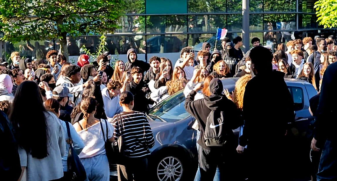 Manifestations des lycéens en France en octobre 2026 - Violence et Haine dans le Monde : la Machine à Colère